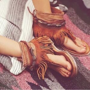 🦋🦋RARE Free People sandals🦋🦋